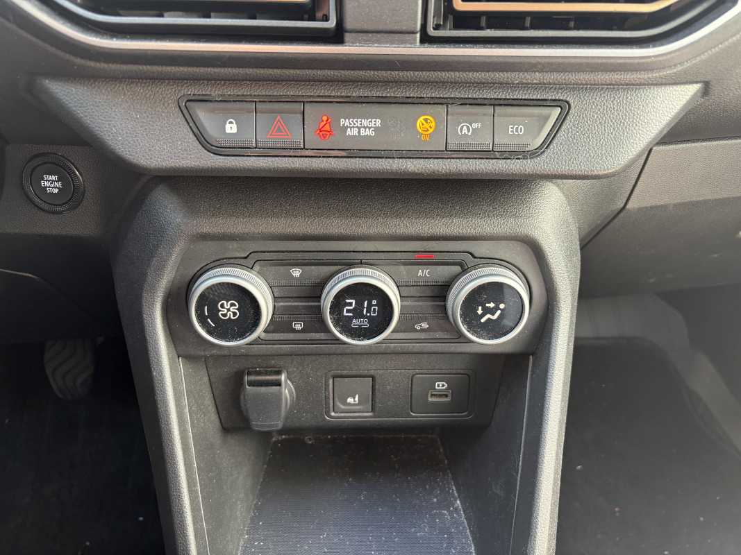 Dacia Sandero — 18
