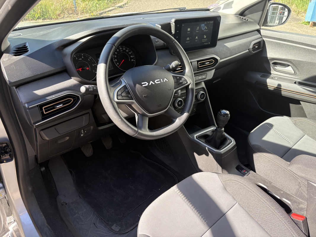 Dacia Sandero — 6