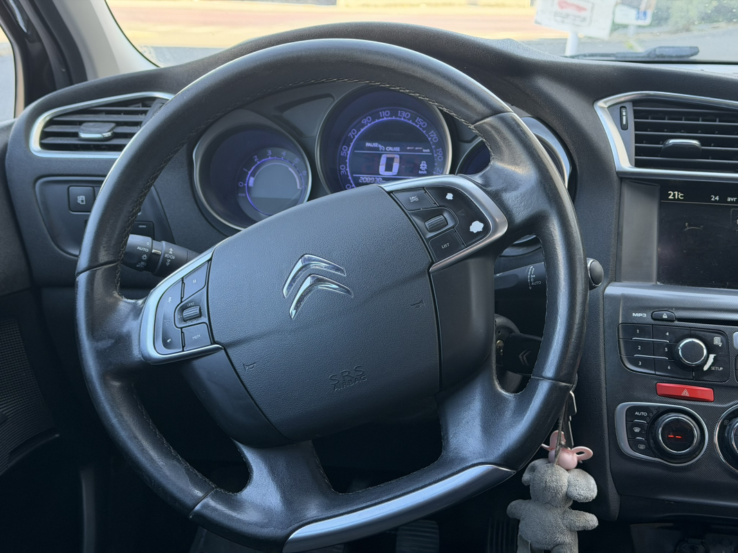 Citroen C4 — 12