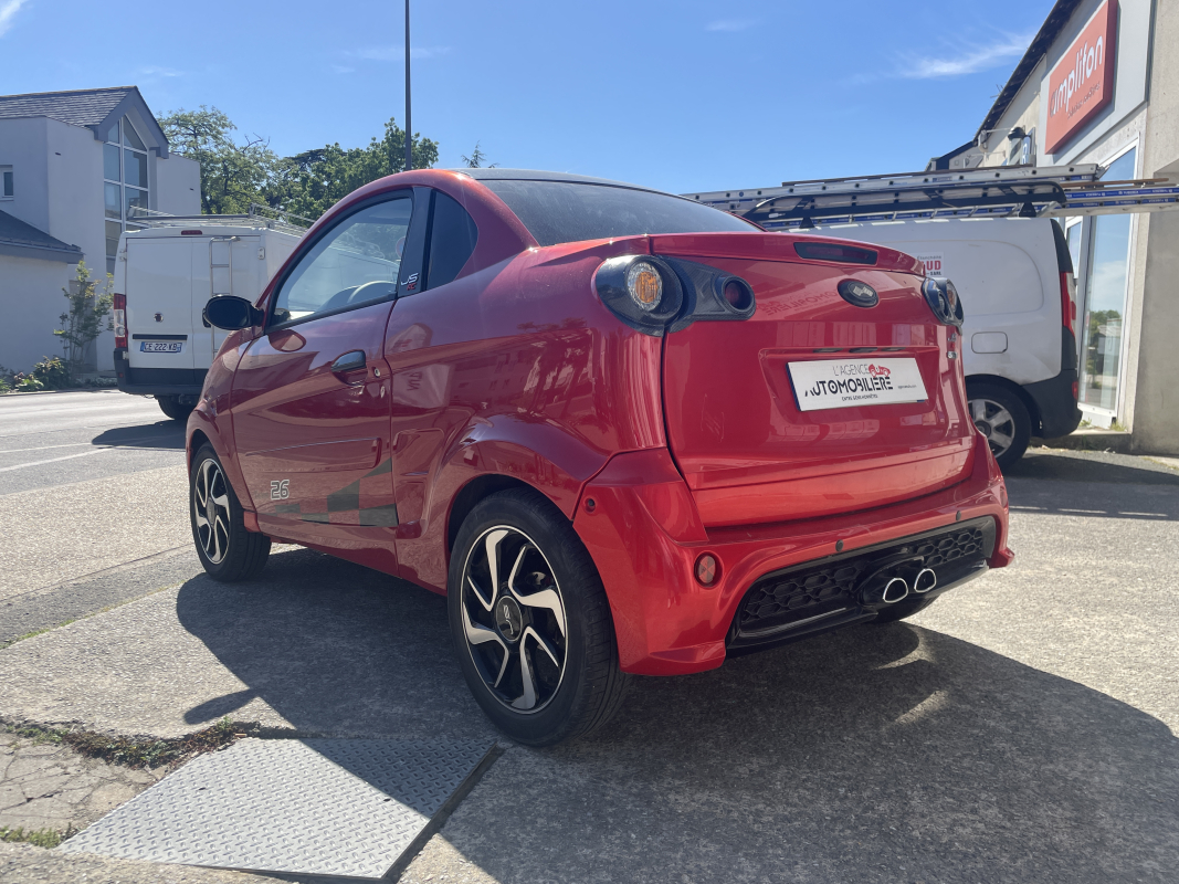 Ligier JS — 7