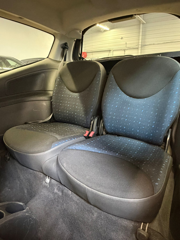 Citroen C2 — 9