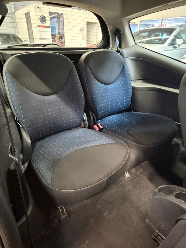 Citroen C2 — 10