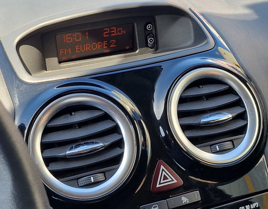 Opel Corsa — 15