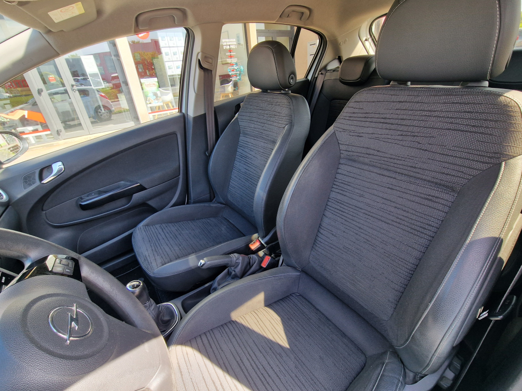 Opel Corsa — 17