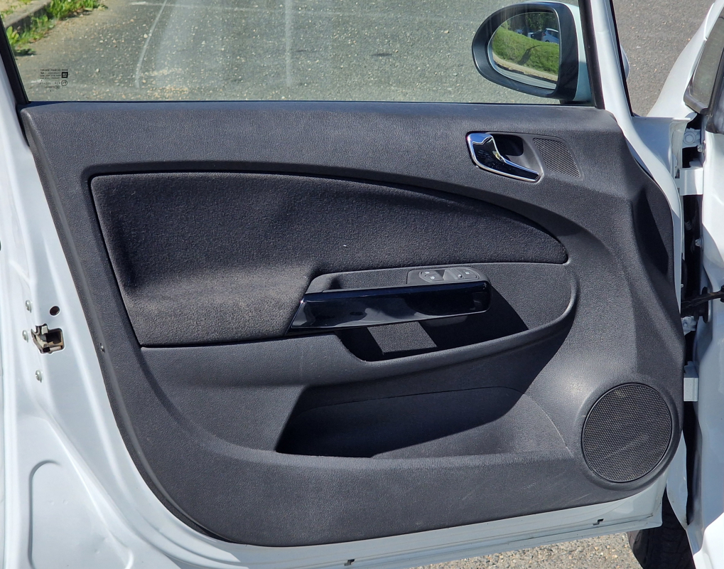 Opel Corsa — 25