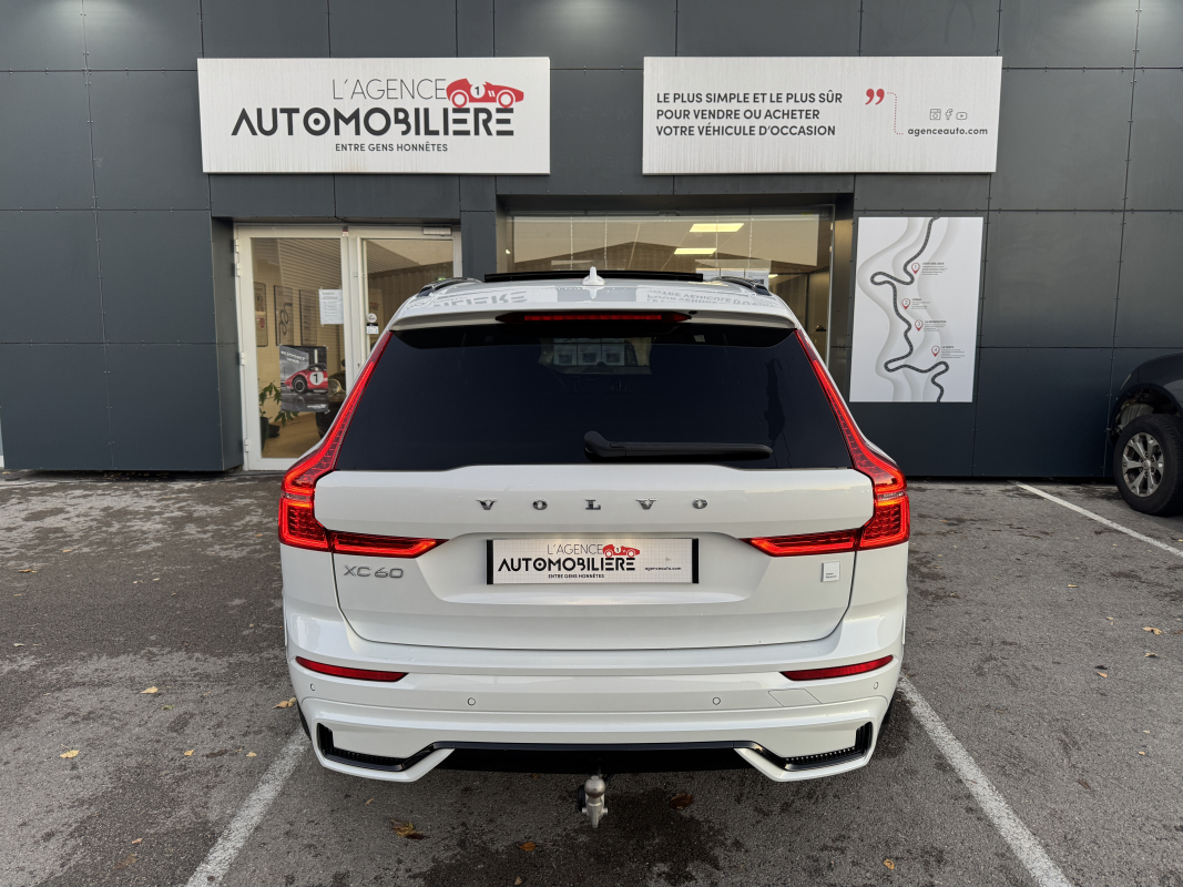 Volvo XC60 — 5