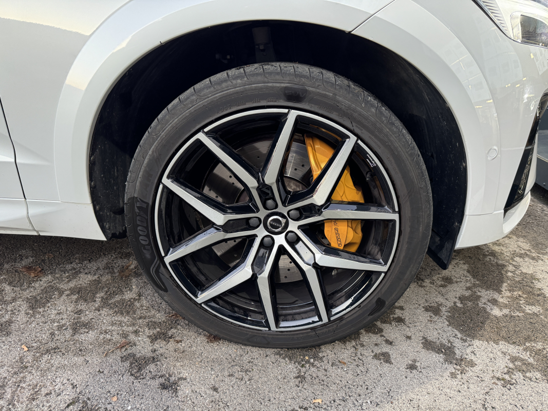 Volvo XC60 — 34