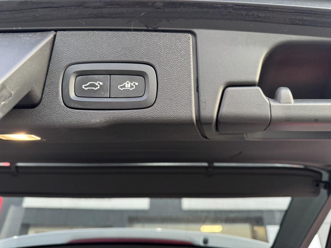 Volvo XC60 — 28