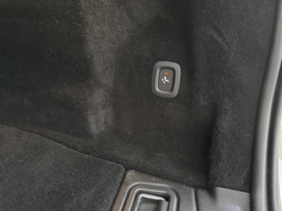 Volvo XC60 — 22
