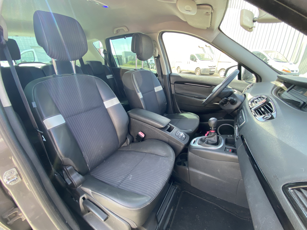Renault Renault Scenic 3 — 15