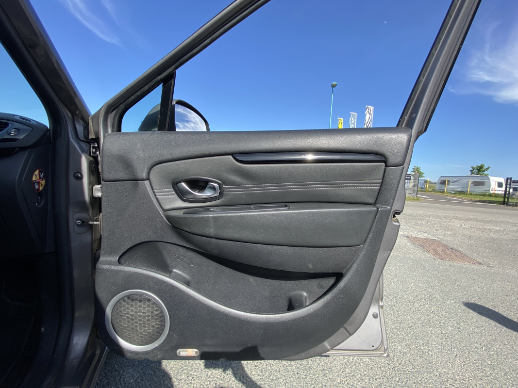 Renault Renault Scenic 3 — 25