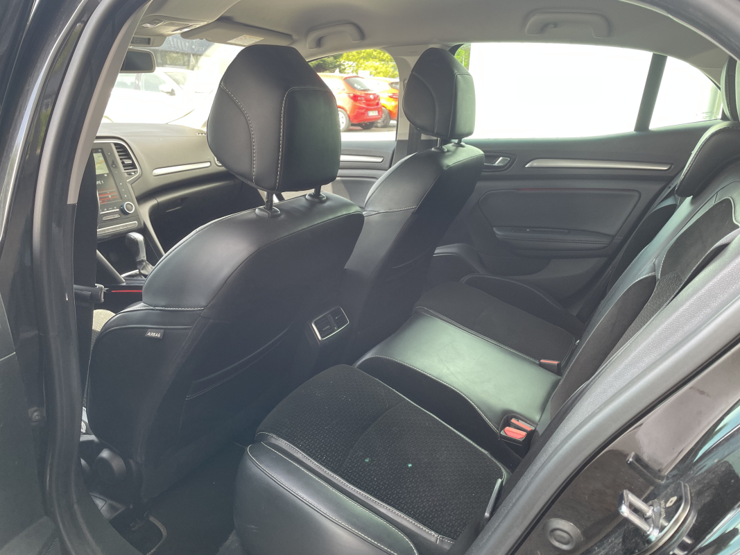 Renault MEGANE IV — 18