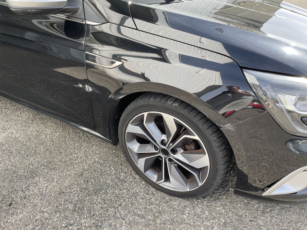 Renault MEGANE IV — 25