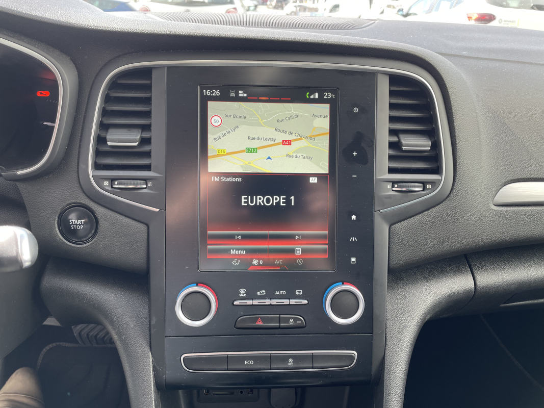 Renault MEGANE IV — 15