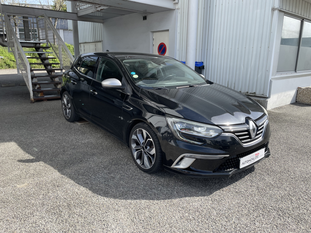 Renault MEGANE IV — 3