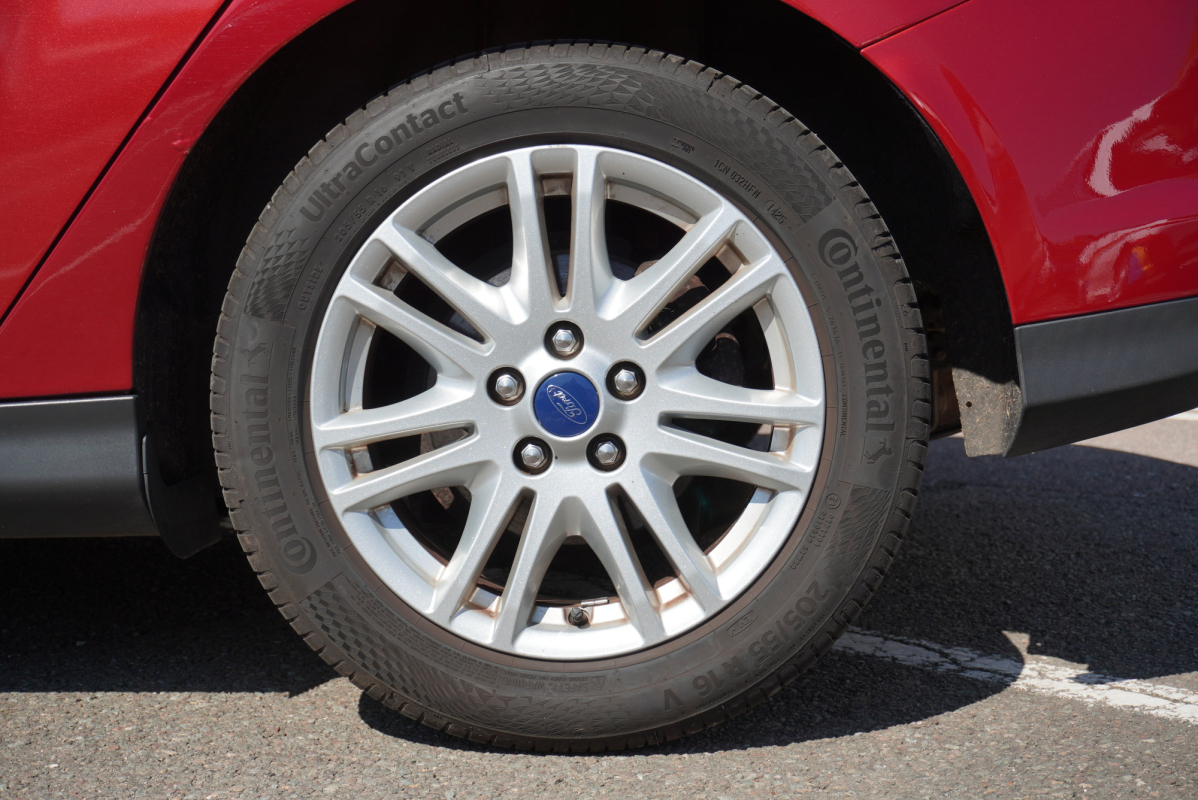 Ford Focus — 30
