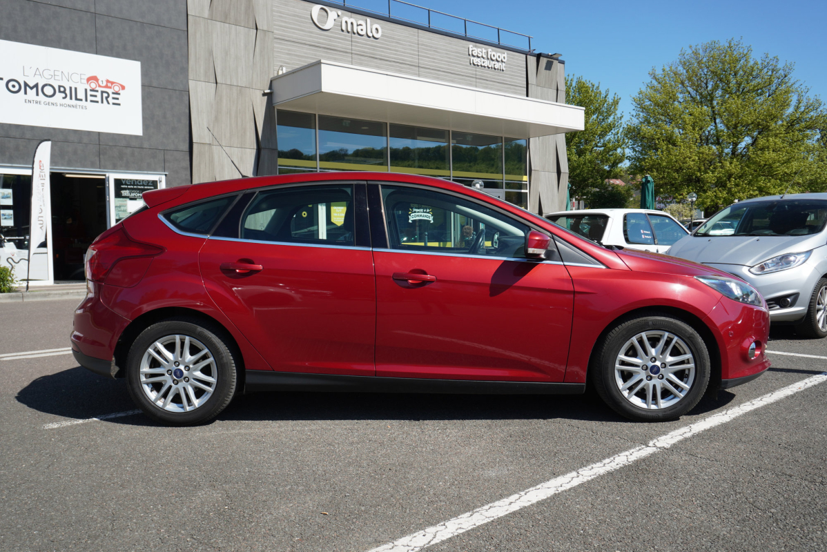 Ford Focus — 4