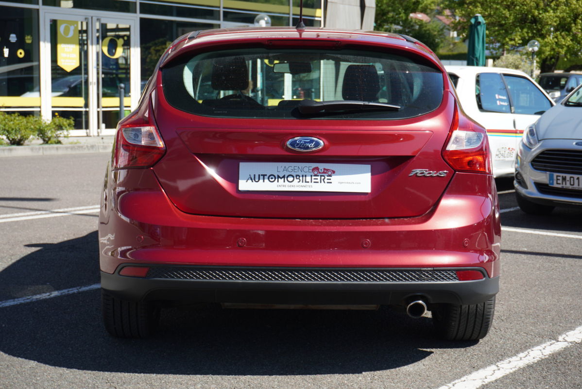 Ford Focus — 6