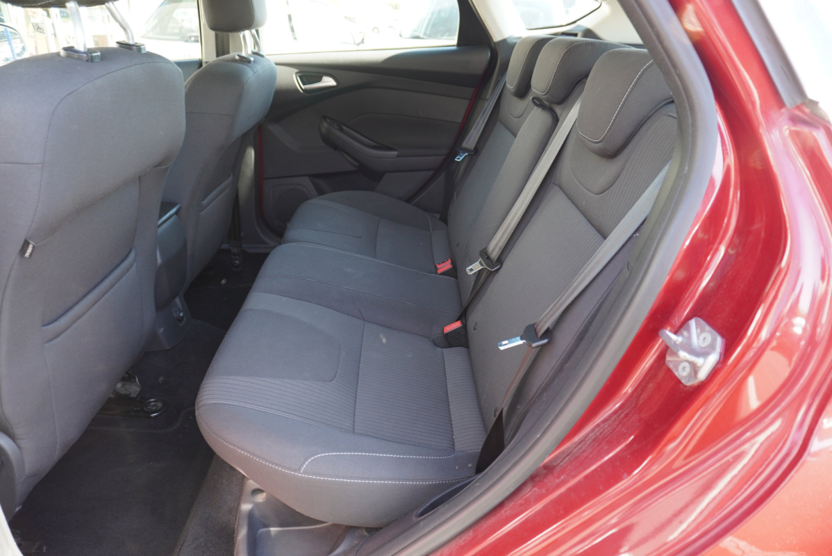 Ford Focus — 27