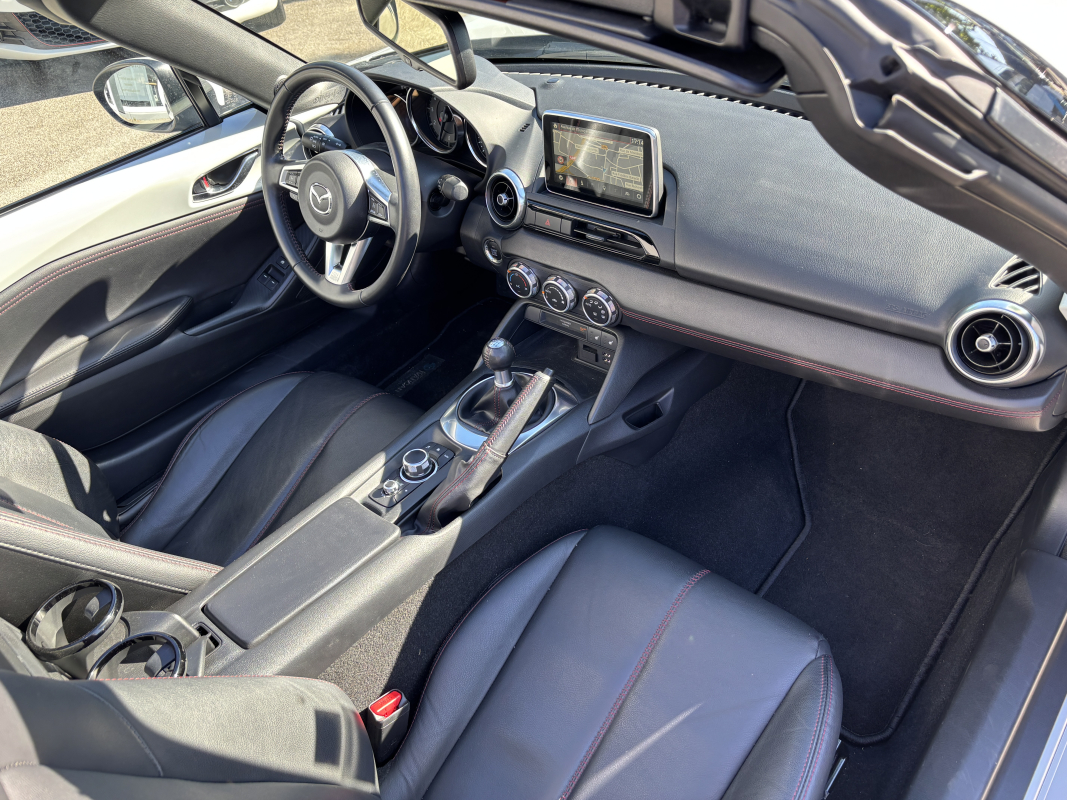 Mazda MX-5 — 16
