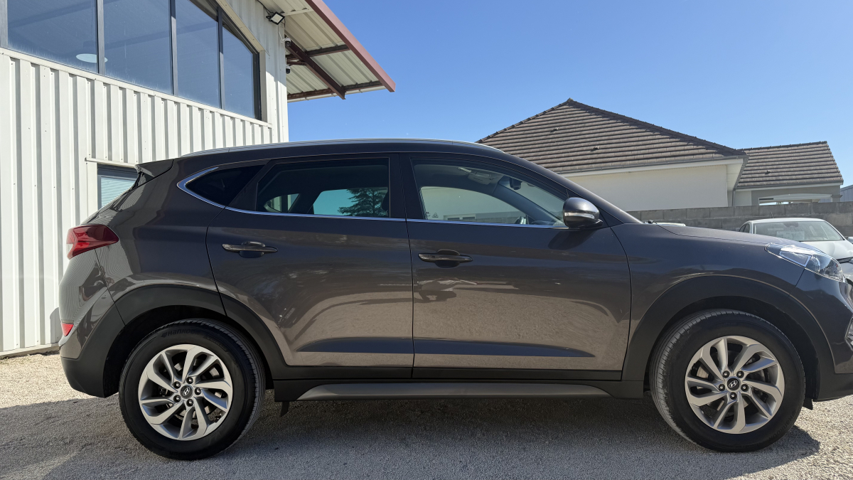 Hyundai Tucson — 8