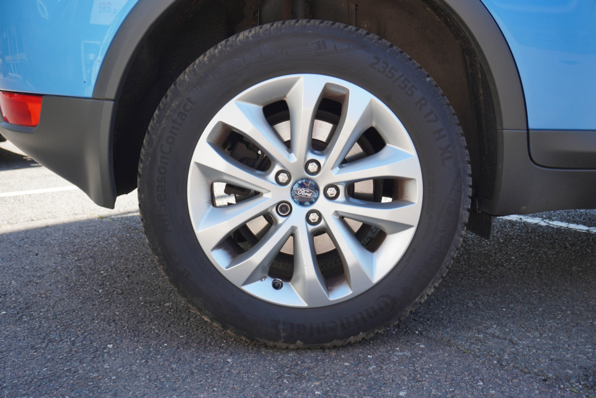 Ford Kuga — 27