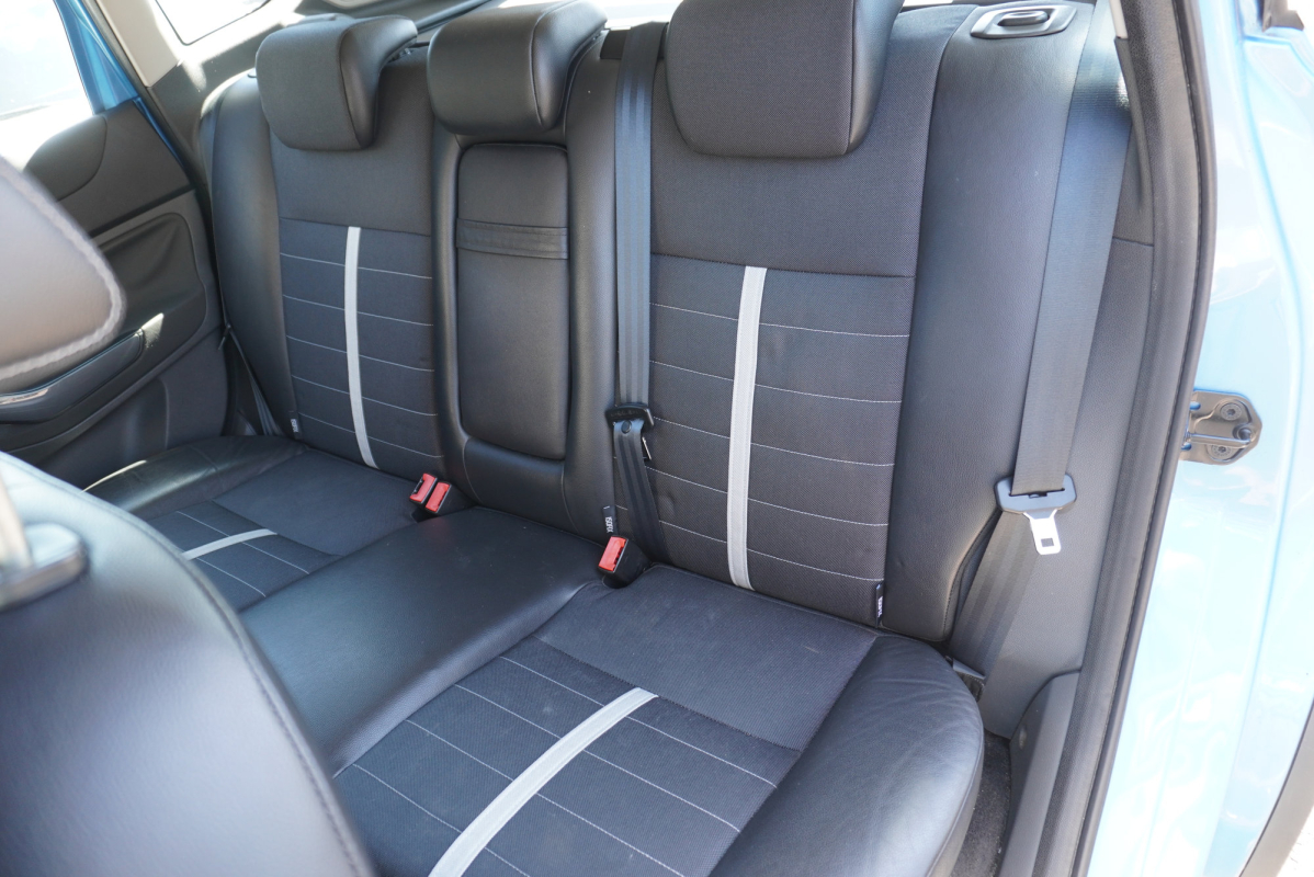 Ford Kuga — 12