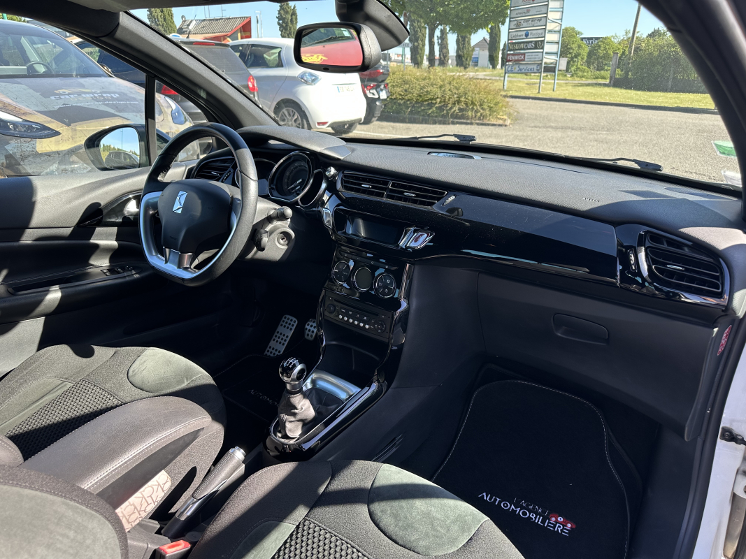 Citroen DS3 — 13