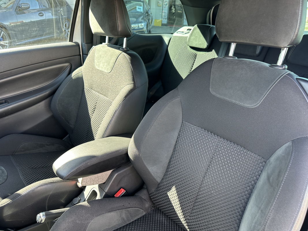 Citroen DS3 — 10