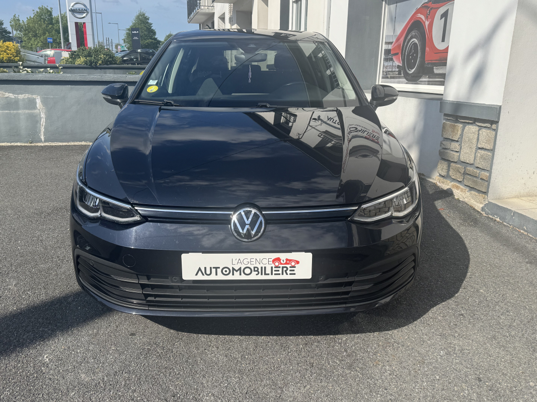 Volkswagen Golf — 2