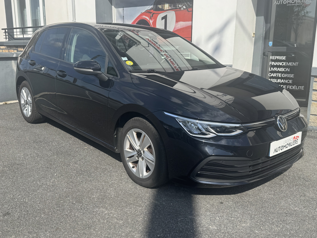 Volkswagen Golf — 8