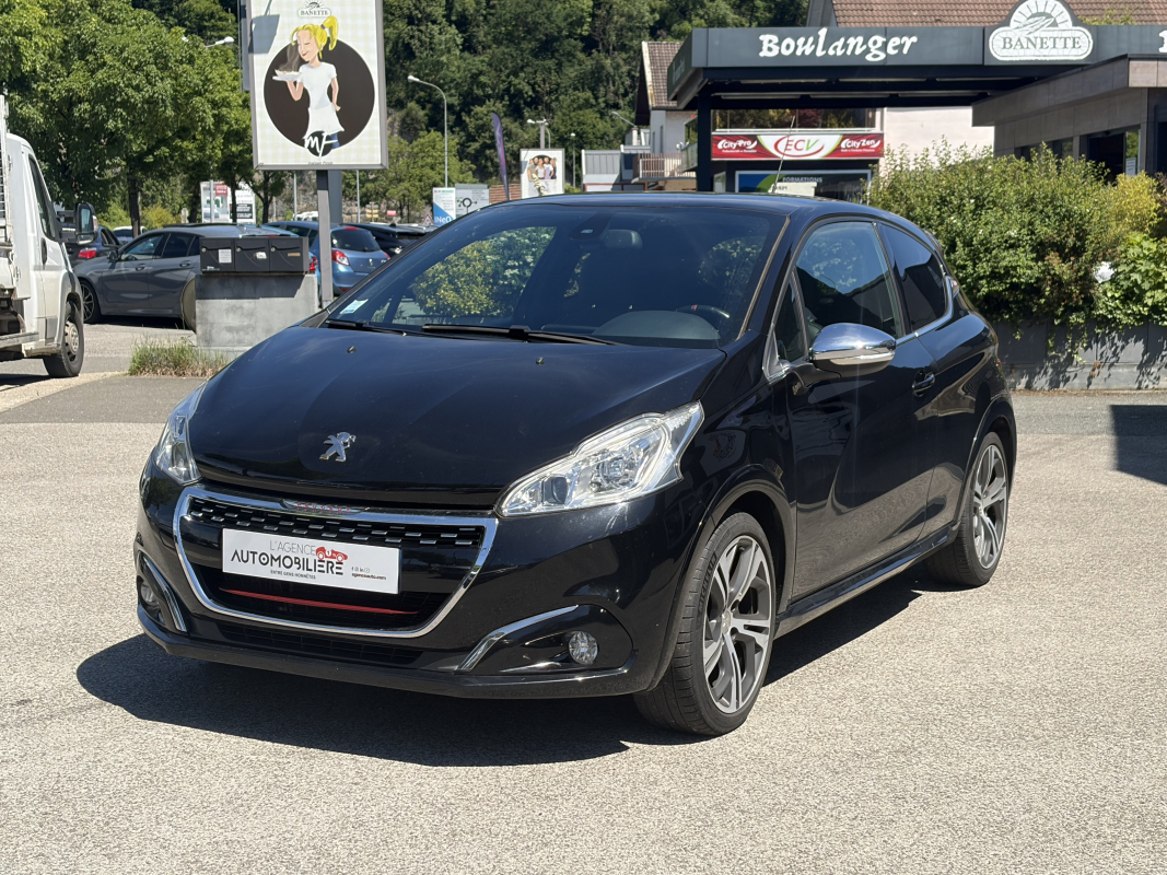 Peugeot 208 — 3