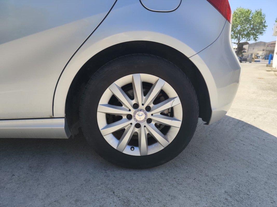 Mercedes Classe A — 23
