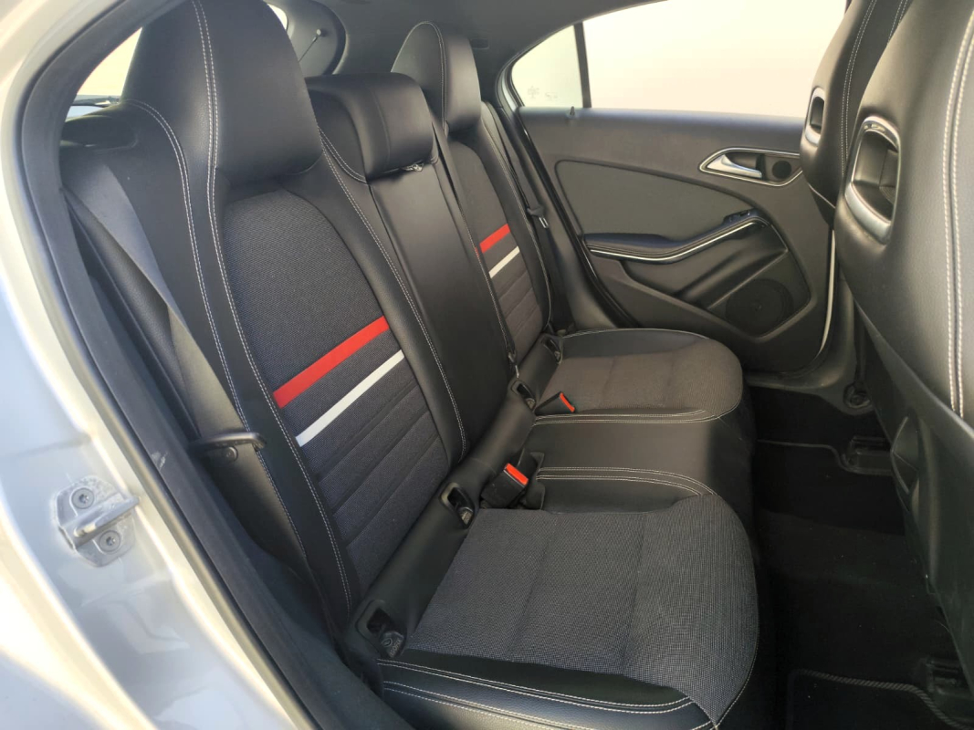 Mercedes Classe A — 16