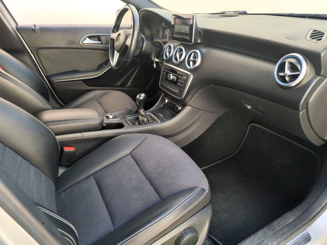 Mercedes Classe A — 13