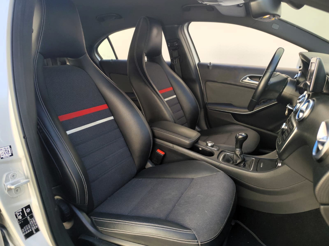 Mercedes Classe A — 12