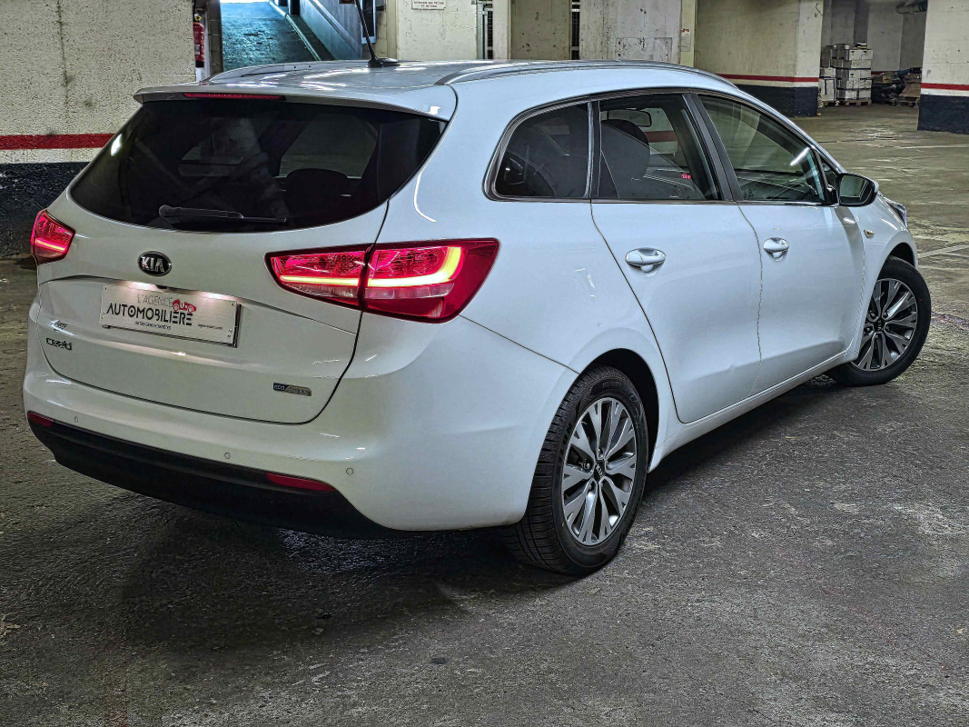 Kia Cee'd — 5