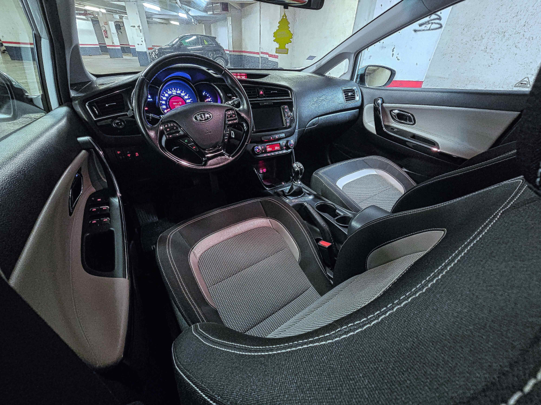 Kia Cee'd — 18