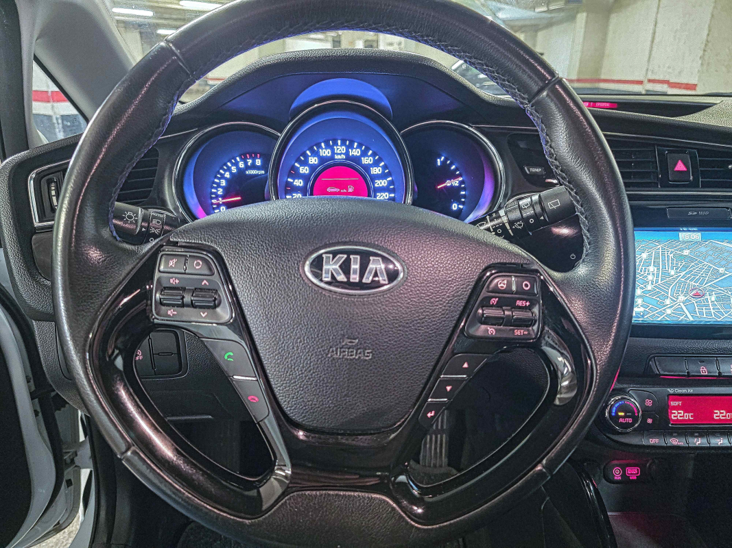 Kia Cee'd — 25