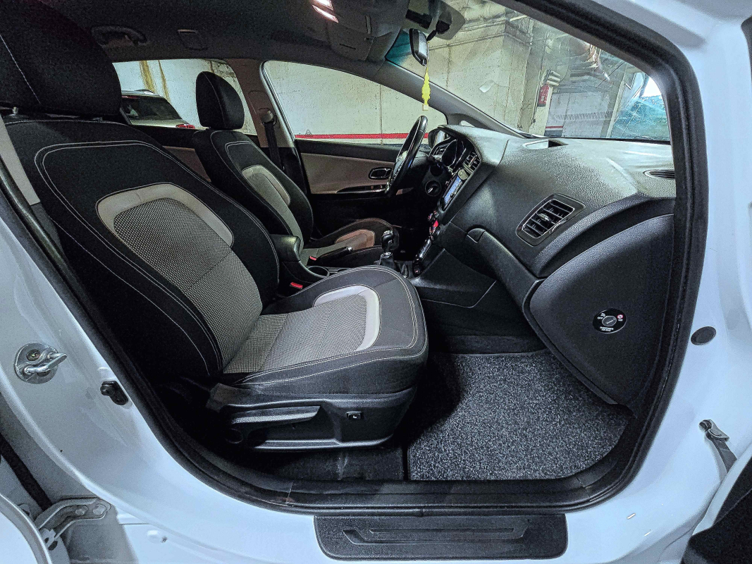 Kia Cee'd — 20