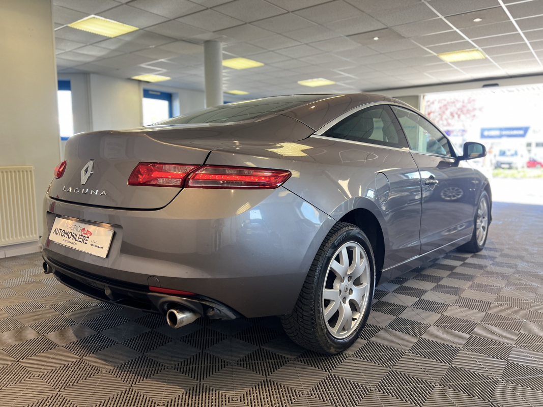 Renault Laguna — 5