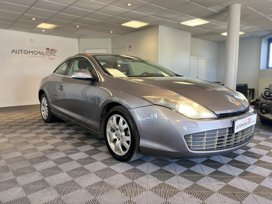 Renault Laguna — 2