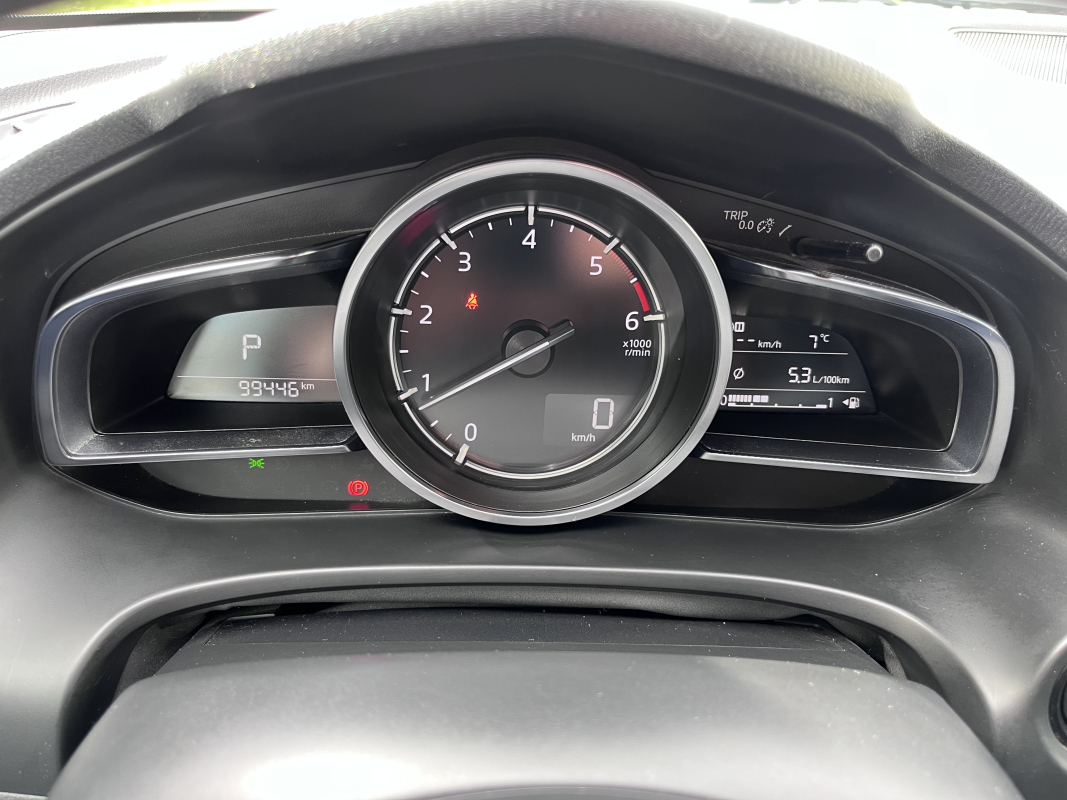Mazda Mazda 3 — 21