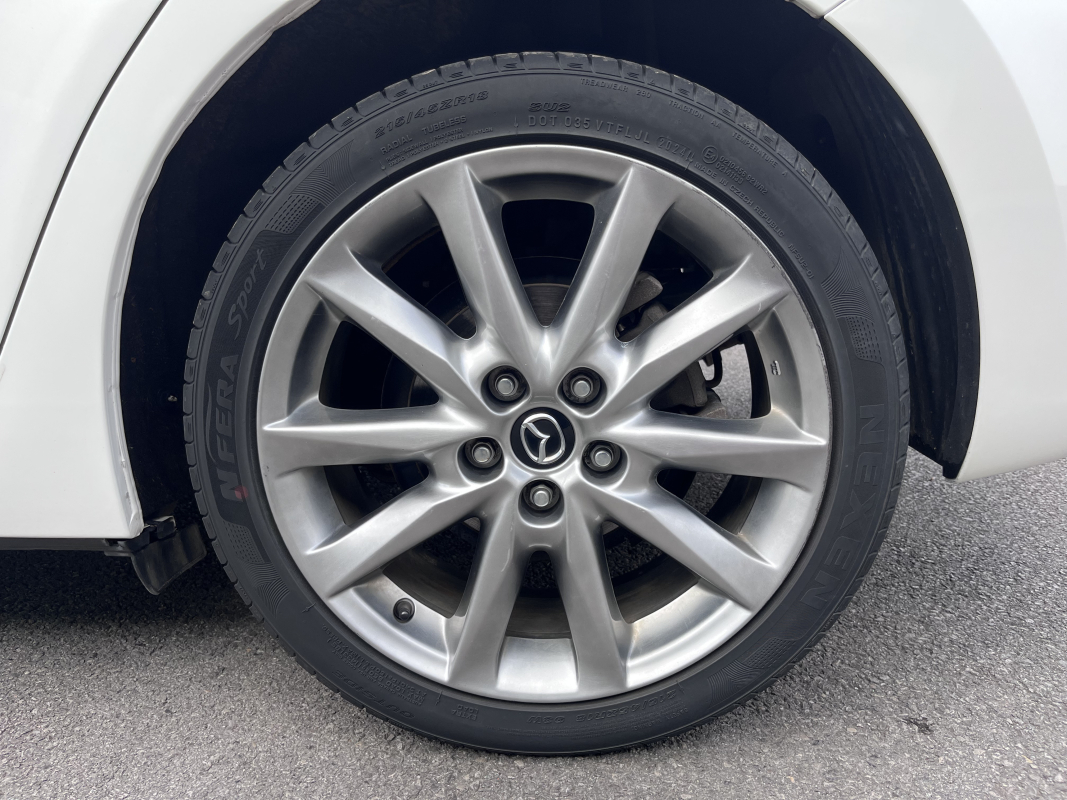 Mazda Mazda 3 — 37