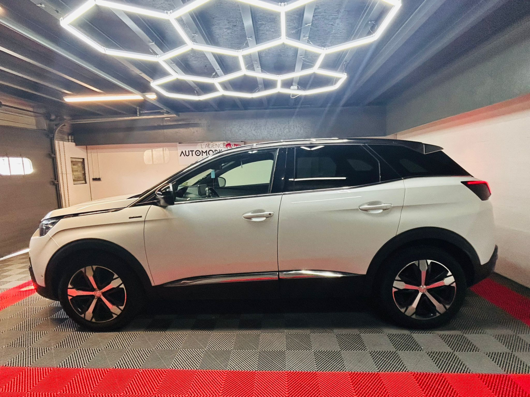 Peugeot 3008 — 8