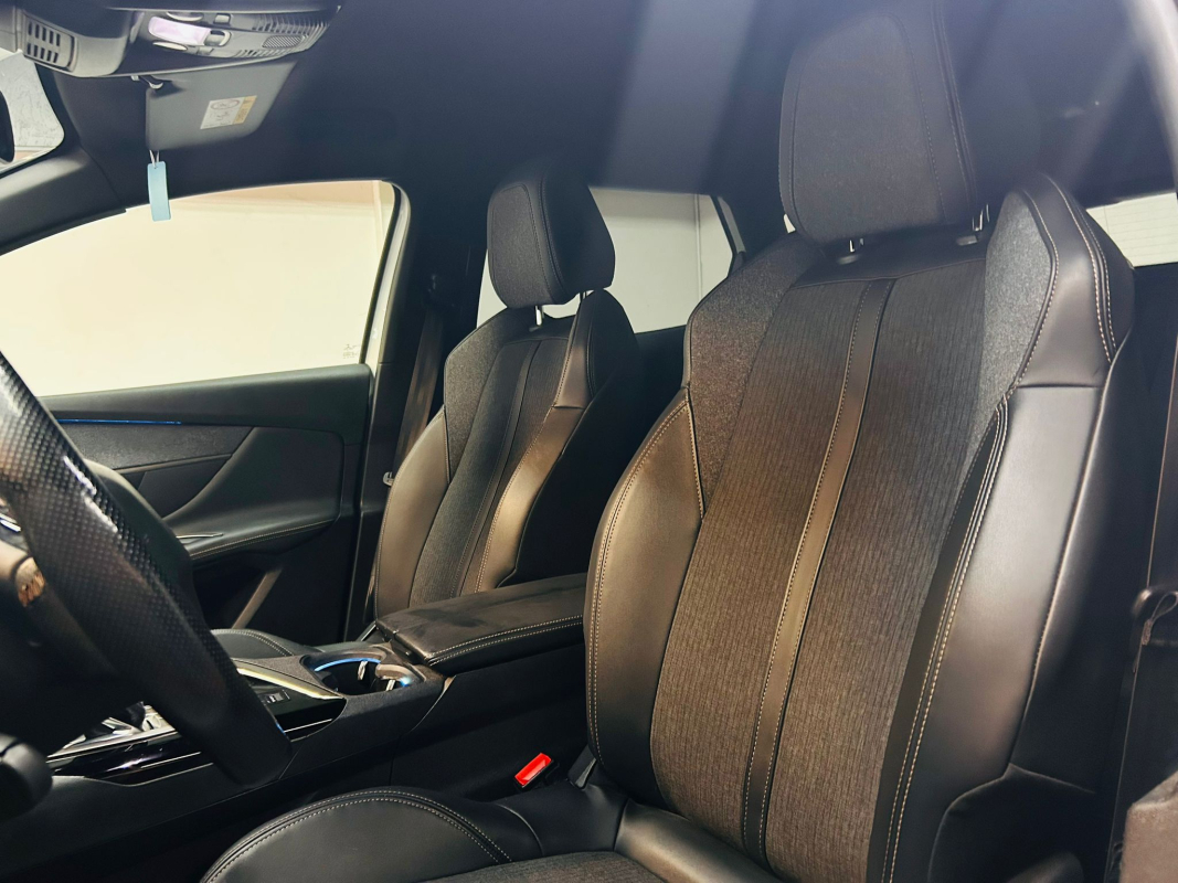 Peugeot 3008 — 9