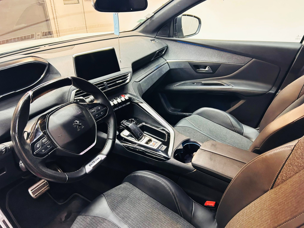 Peugeot 3008 — 10