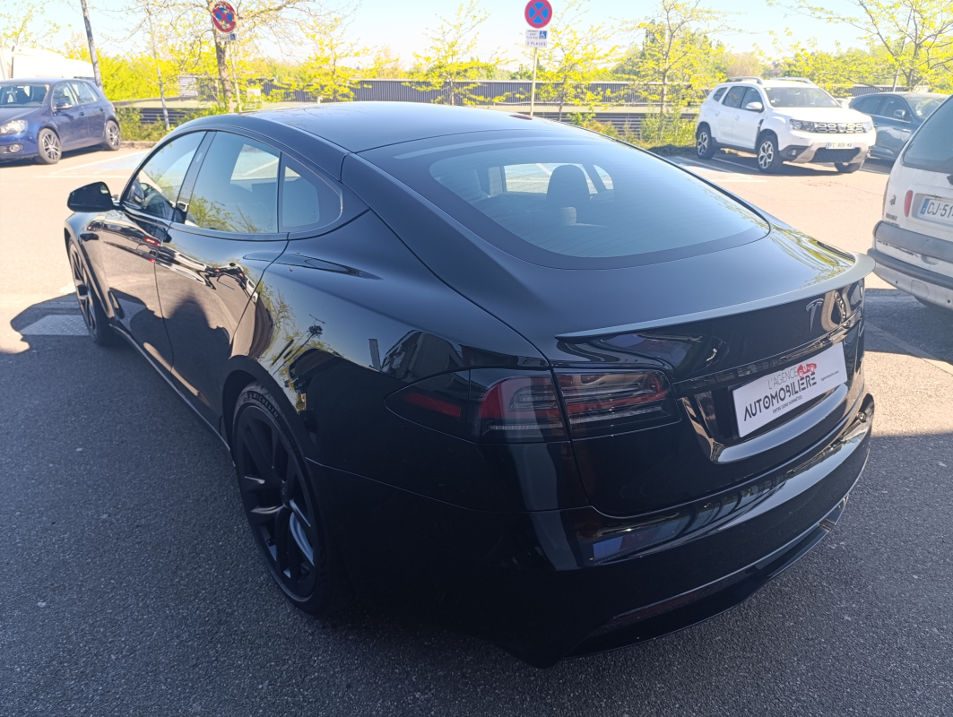 Tesla Model S — 6