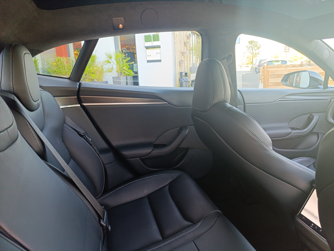 Tesla Model S — 13