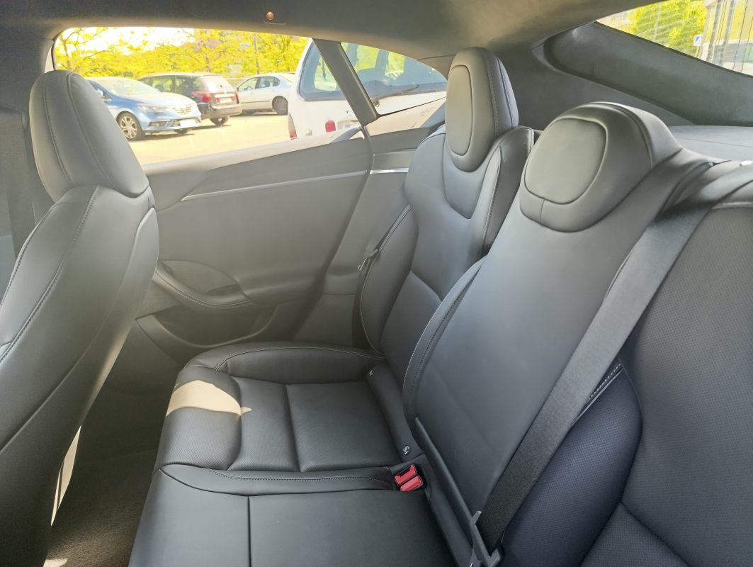 Tesla Model S — 16
